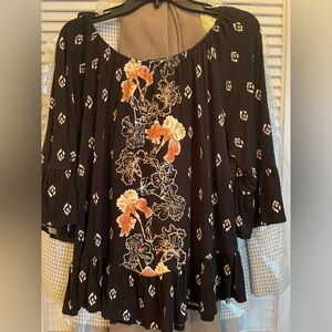 Style & Co Large Black-Copper Iris print, ruffle trim scoop knit tee 3/4 sleeve